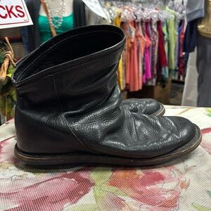 TRIPPEN men’s leather ankle boots size 41
